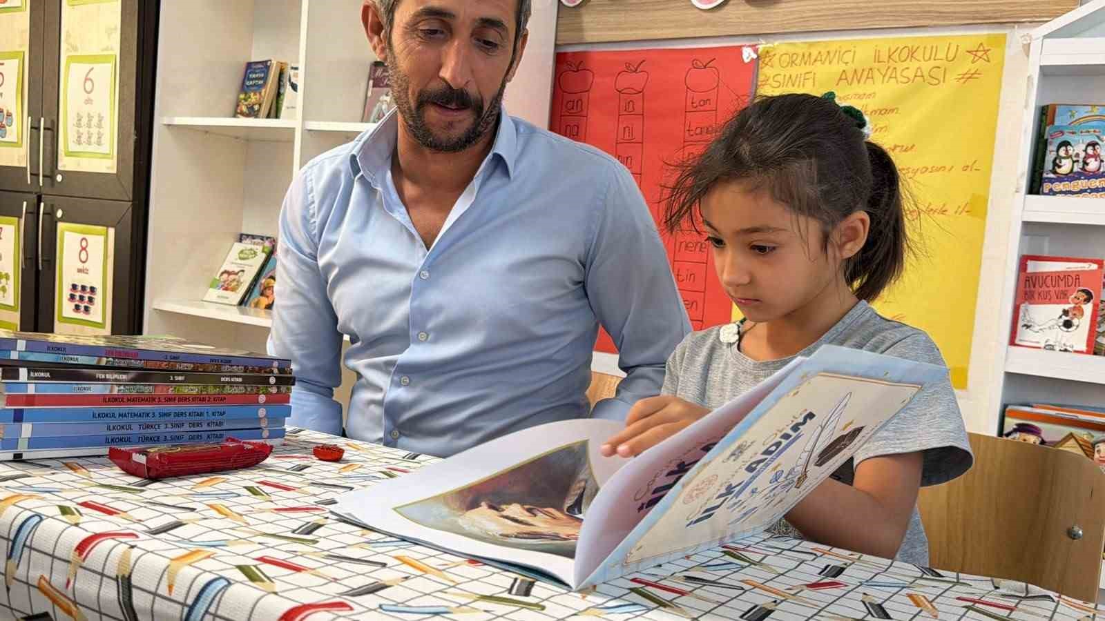 Ormani&ccedil;i İlkokulu&rsquo;nda ilk ders zili Meryem i&ccedil;in &ccedil;aldı