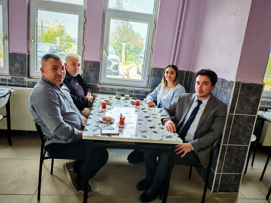 Emet MYO&rsquo;da mezunlar buluşması