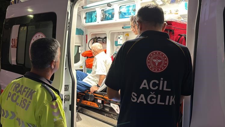 Direksiyon başında kalp krizi ge&ccedil;irdi, polisten yardım istedi