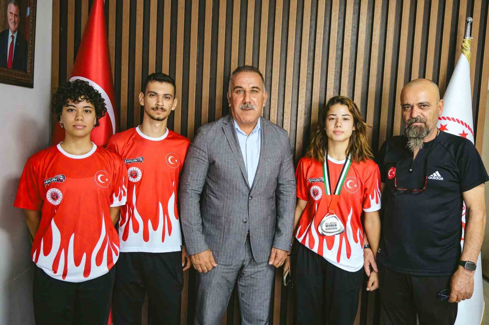 Aydınlı gen&ccedil; sporcu jujitsuda d&uuml;nya 2&rsquo;ncisi oldu