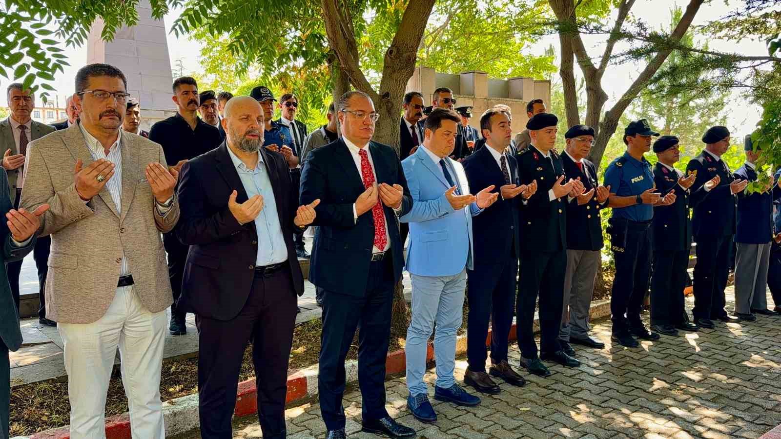 Bolvadin&rsquo;de 19 Eyl&uuml;l Gaziler G&uuml;n&uuml; d&uuml;zenlenen t&ouml;renle kutlandı