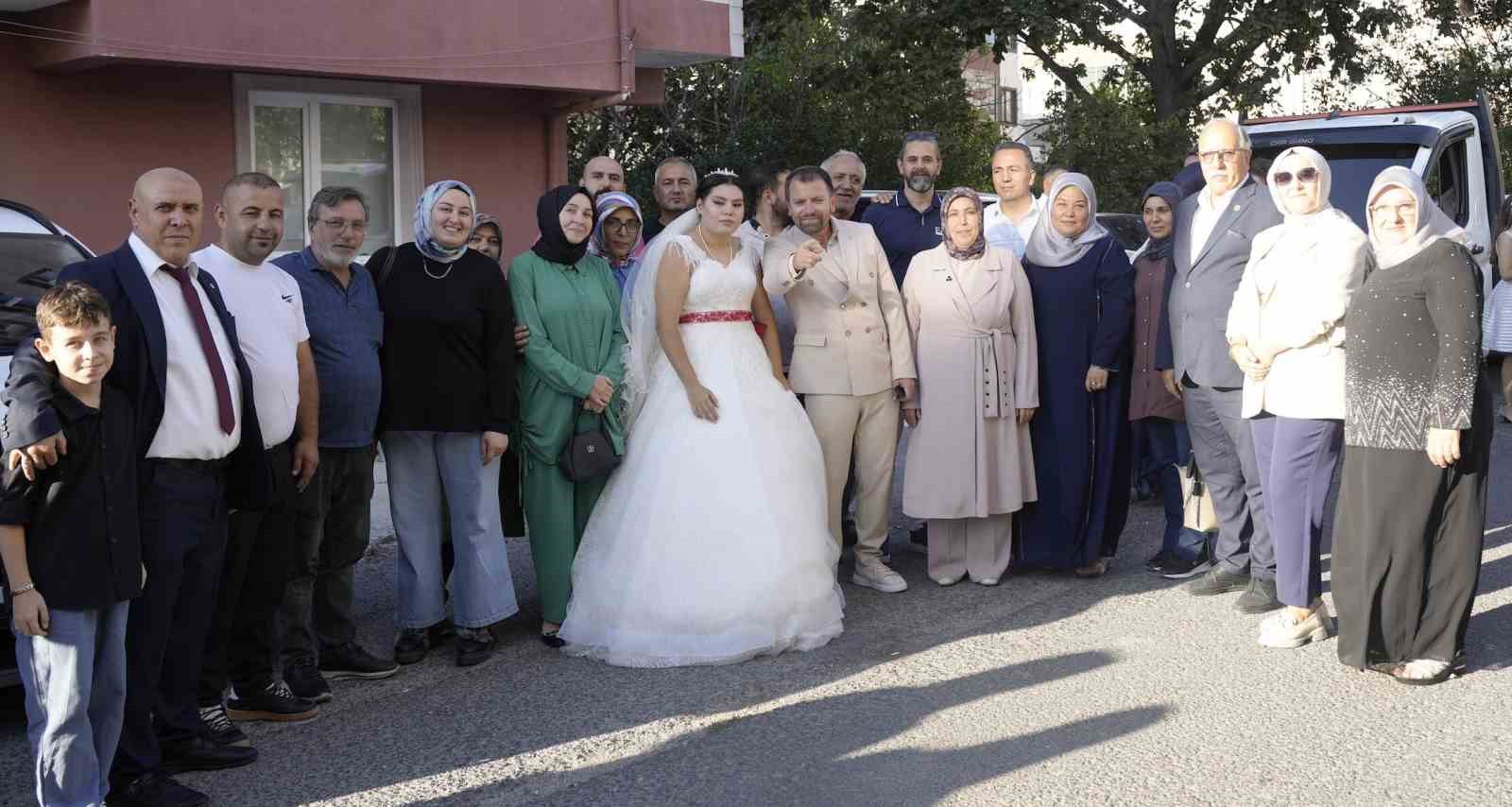 Esmanur&rsquo;un gelinlik hayali ger&ccedil;ek oldu