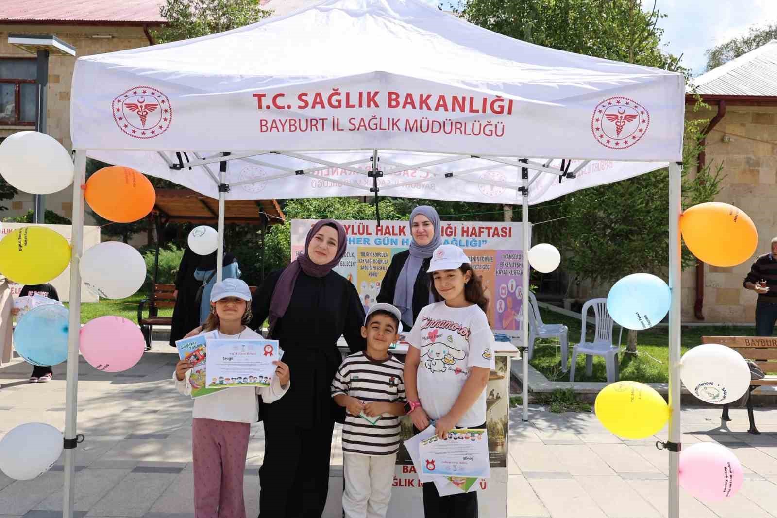 Bayburt&rsquo;ta vatandaşlara sağlıklı yaşam alışkanlıkları anlatıldı