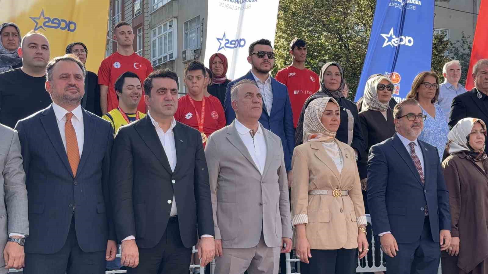 Sultangazi&rsquo;de spor heyecanı: 33 ilden 700 sporcu buluştu