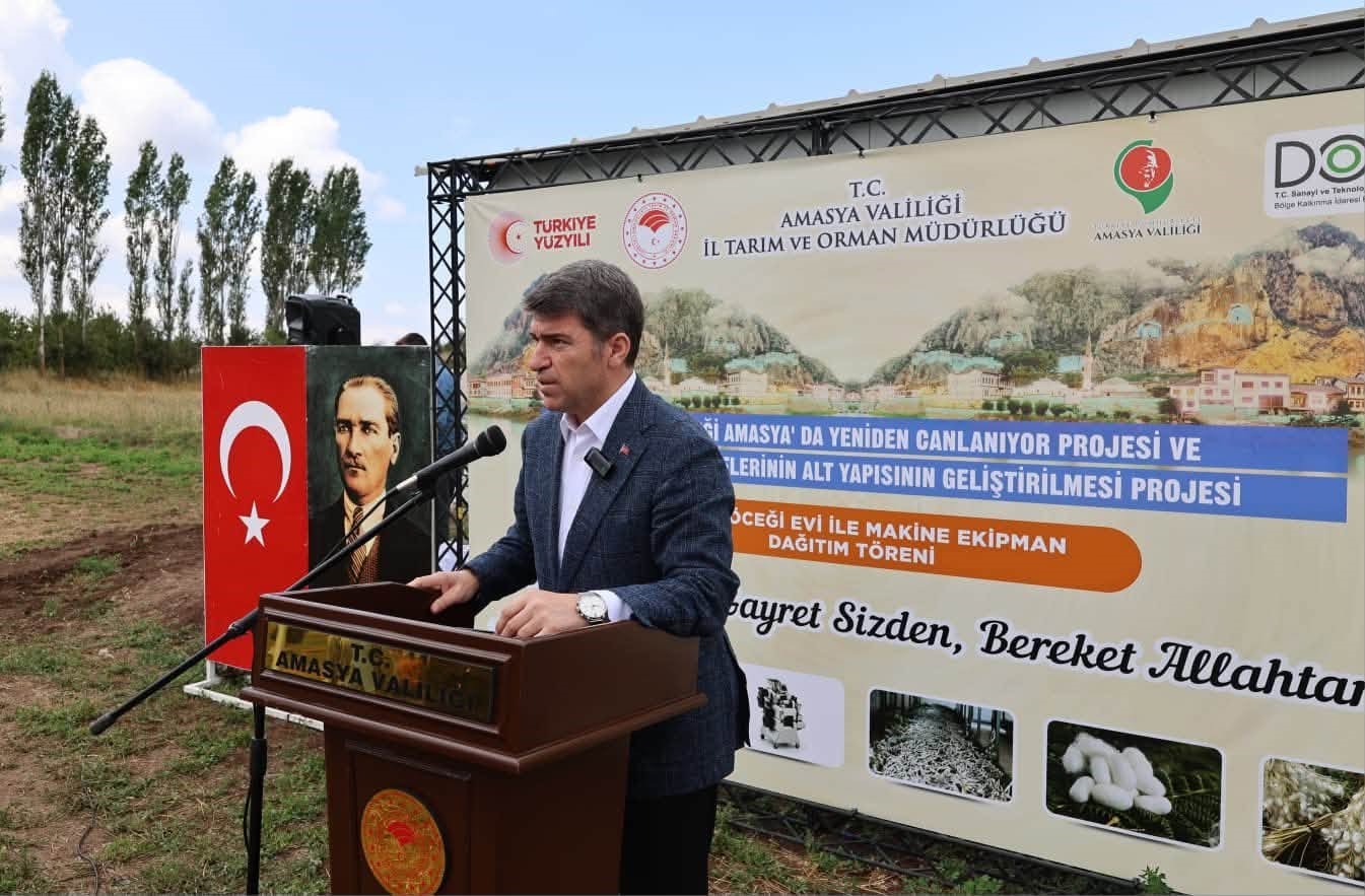 Amasya&rsquo;da ipek b&ouml;cek&ccedil;iliği ve kadın kooperatiflerine 21,2 milyonluk destek