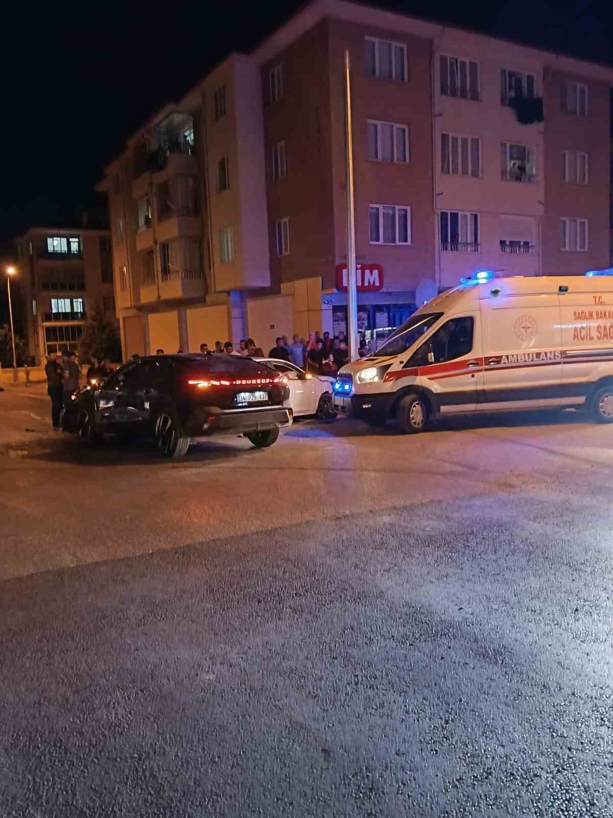 Kazaya karışan 1,62 promil alkoll&uuml; s&uuml;r&uuml;c&uuml;n&uuml;n ehliyetine el konuldu