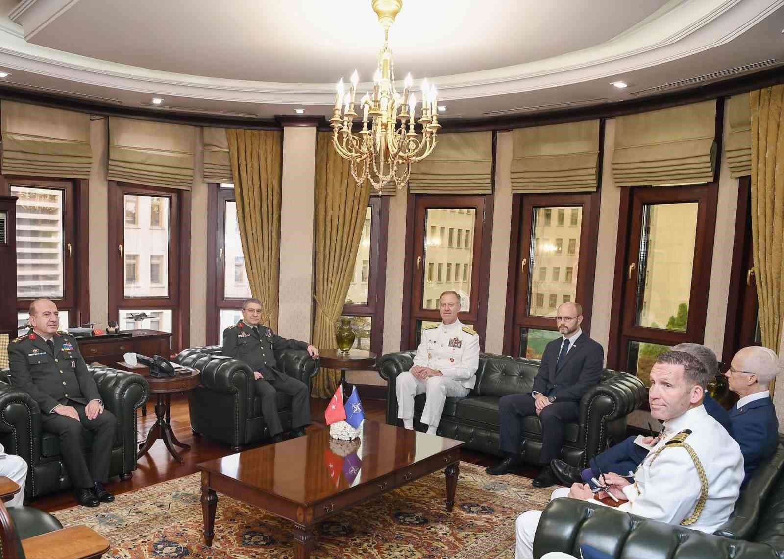 Genelkurmay Başkanı Bayraktaroğlu NATO Napoli M&uuml;şterek Kuvvet Komutanı Wikoff&rsquo;u kabul etti