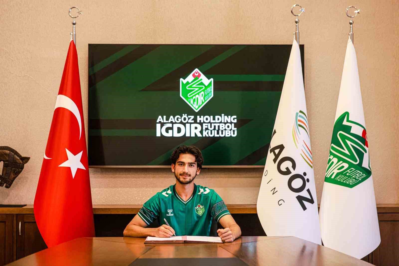 Iğdır FK, Yiğit Ali Buz&rsquo;u kadrosuna kattı