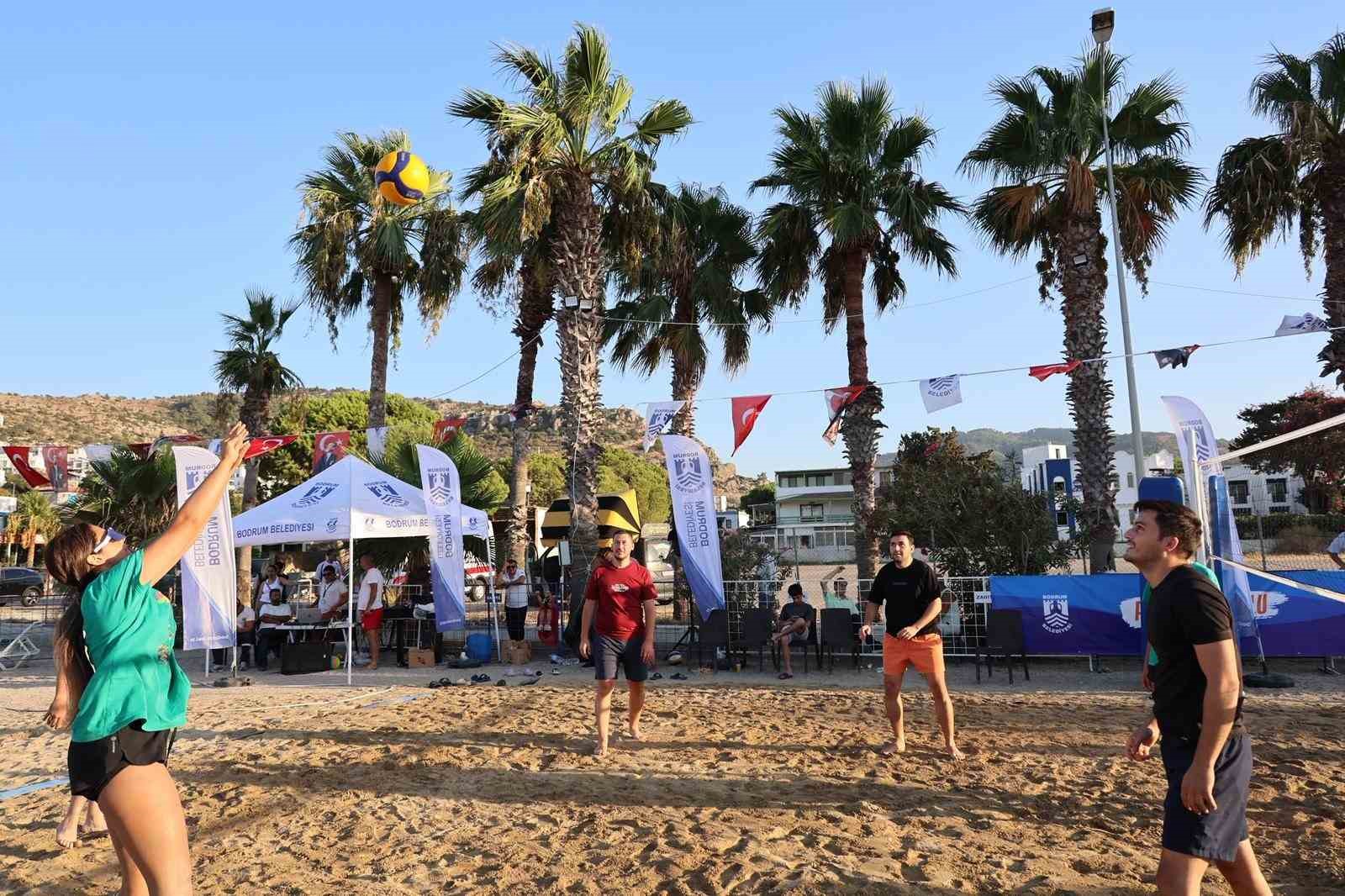 Plaj voleybolu heyecanı devam ediyor