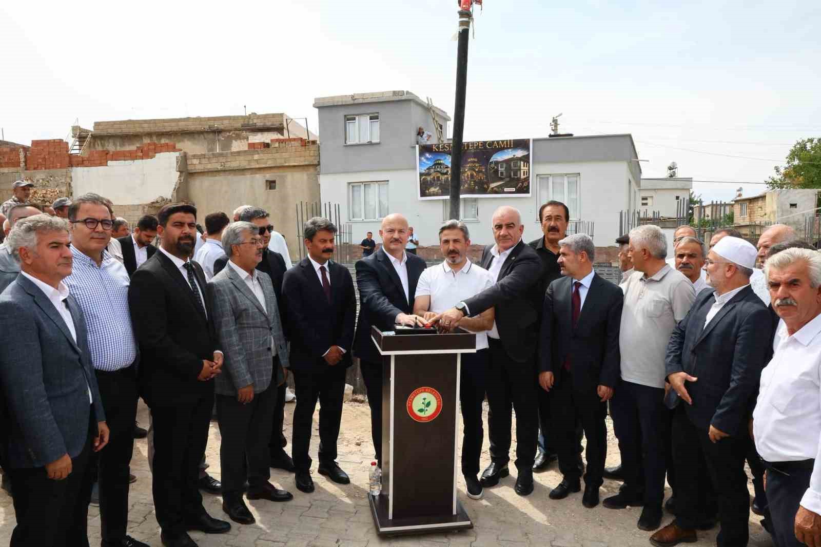 Kesmetepe&rsquo;de cami temeli dualarla atıldı