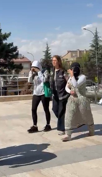Nevşehir&rsquo;de kadın doğum doktoru hakkında &lsquo;para karşılığı muayene&rsquo; soruşturması: 3 kişi tutuklandı