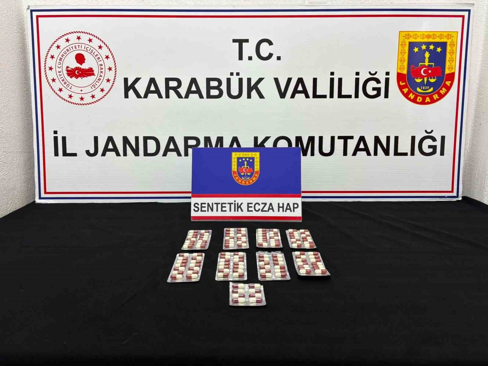 Ka&ccedil;ak kazı ve uyuşturucu operasyonlarında 10 ş&uuml;pheli yakalandı