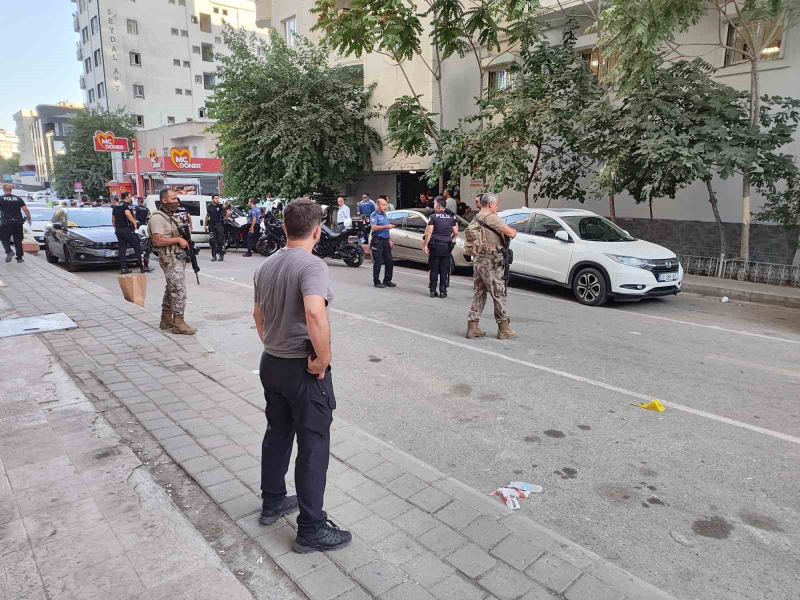 Batman&rsquo;da silahlı kavga: 3 yaralı