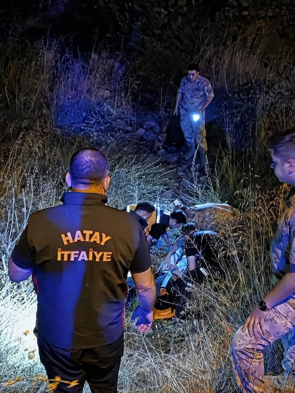 Hassa&rsquo;da yama&ccedil;tan d&uuml;şen vatandaş kurtarıldı