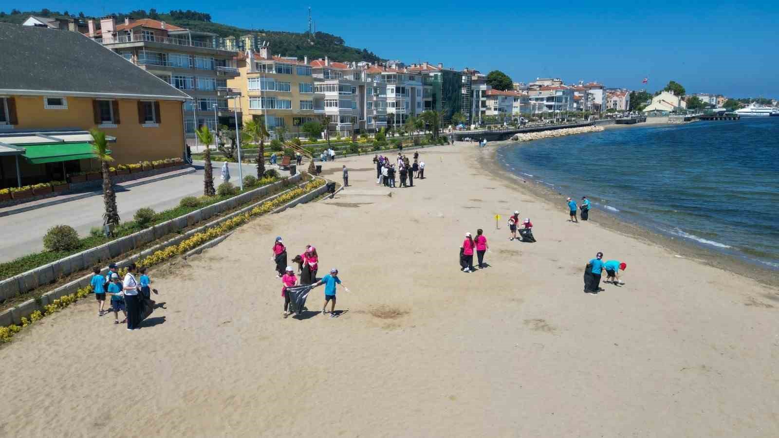 Bursa B&uuml;y&uuml;kşehir temiz &ccedil;evre i&ccedil;in &ccedil;alışıyor