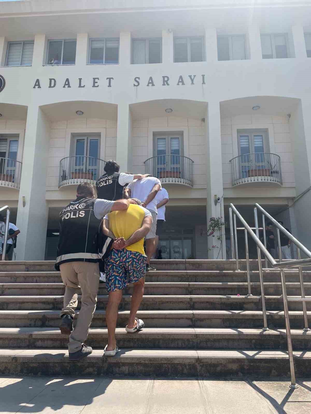 Bodrum&rsquo;da uyuşturucu ticaretine su&ccedil;&uuml;st&uuml;: 2 ş&uuml;pheli yakalandı