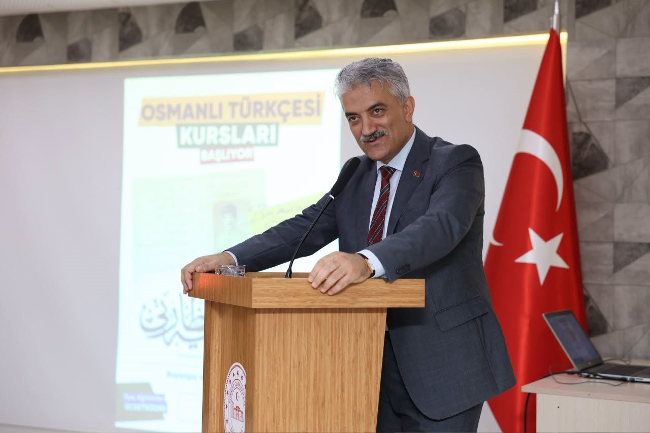 Osmanlı T&uuml;rk&ccedil;esi eğitimi i&ccedil;in bilgilendirme toplantısı
