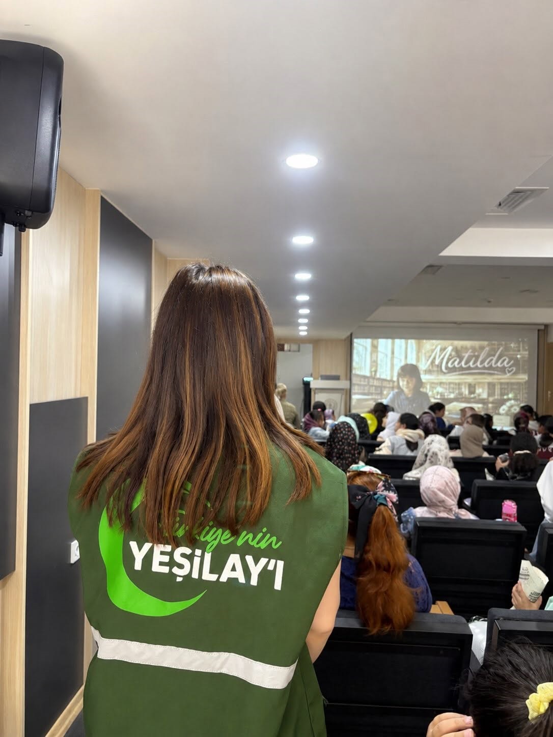 Kars&rsquo;ta &ccedil;ocuklara hem sinema keyfi hem sağlıklı yaşam bilinci