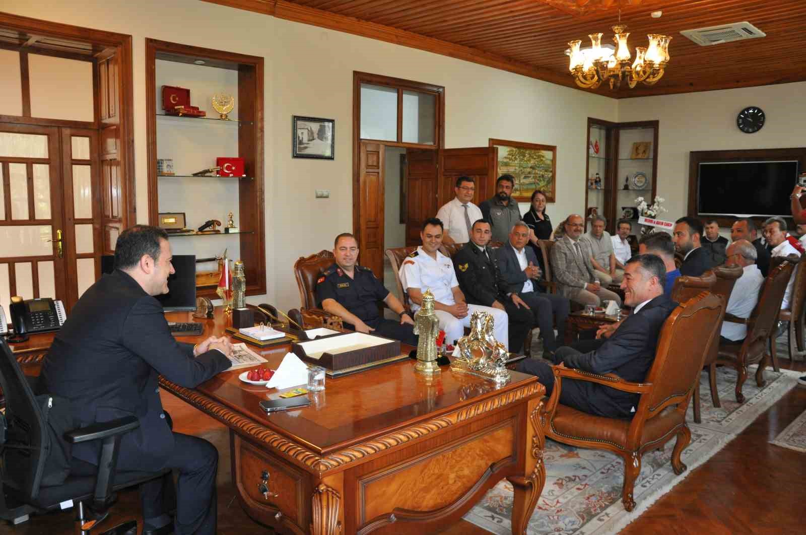 Silifke Kaymakamlığında yeni d&ouml;nem: Kaymakam Ey&uuml;p Fırat g&ouml;reve başladı