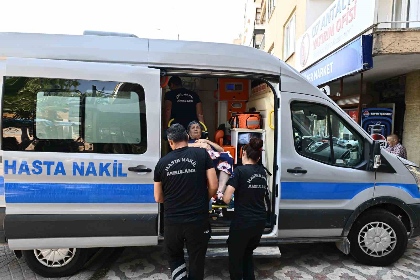 Muratpaşa&rsquo;da 27 bin 330 yolculukla sağlığa erişim