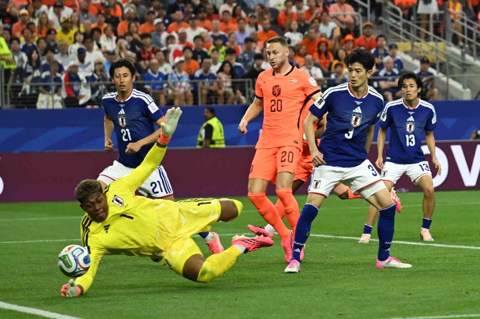 2026 D&uuml;nya Kupası: Hollanda: 2 - Japonya: 2