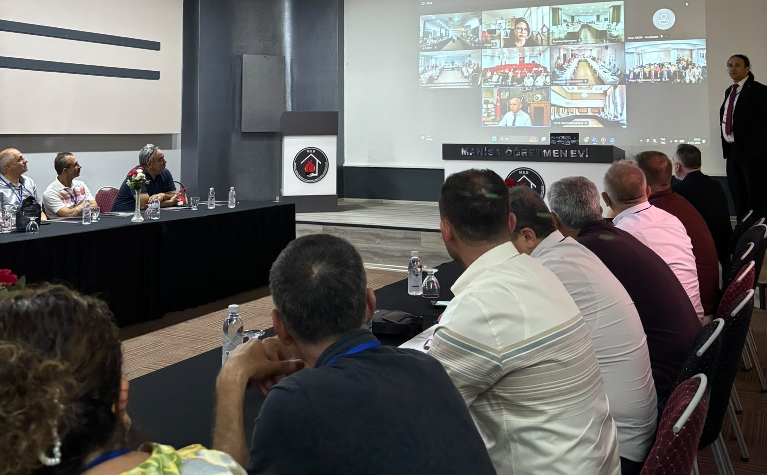 Manisa, &ouml;ğretmenevlerinin b&ouml;lgesel buluşmasına ev sahipliği yaptı