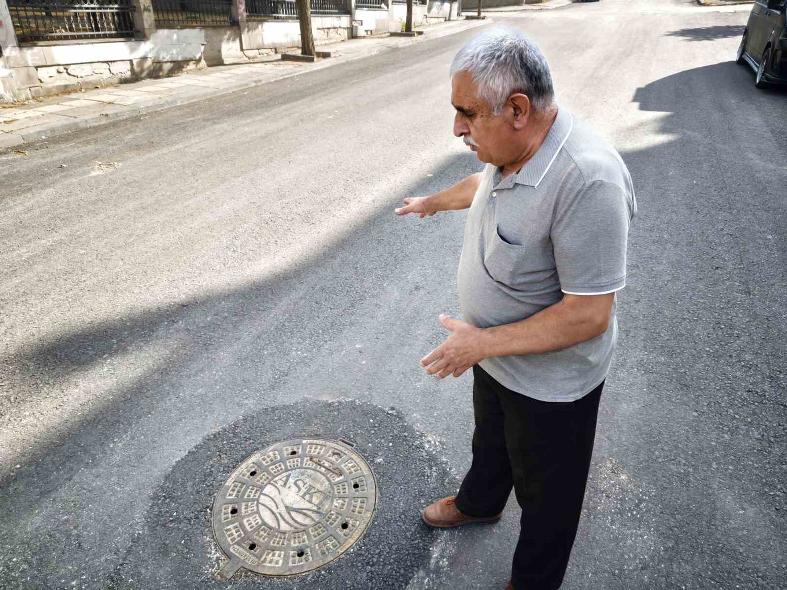 ABB&rsquo;nin yol &ccedil;alışmasından sonra binasını iki kere kanalizasyon suları basan vatandaş isyan etti