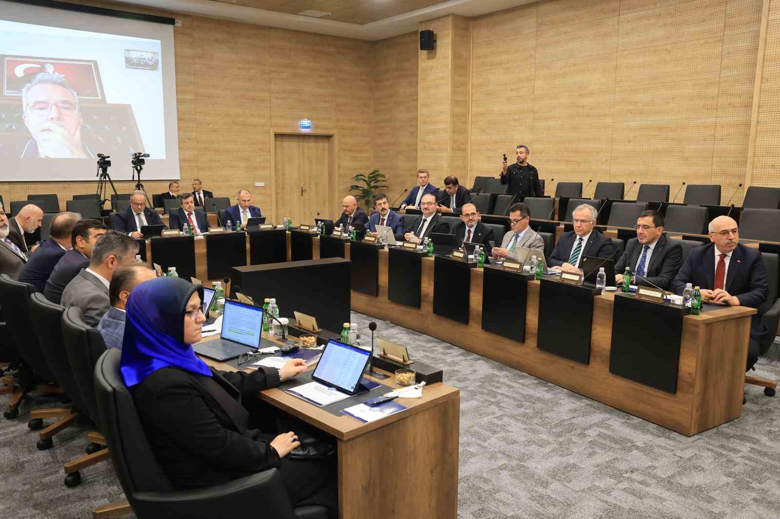 &Uuml;niversiteler Arası Kurul Toplantısı BU&Uuml;&rsquo;de ger&ccedil;ekleşti