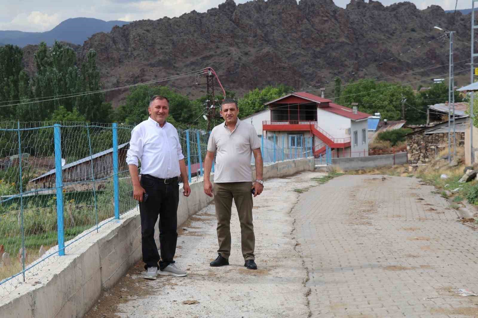 İşte Oltu&rsquo;da &ouml;rnek bir mahalle: Bah&ccedil;ecik&rsquo;te işbirliğiyle zorluklar aşılıyor