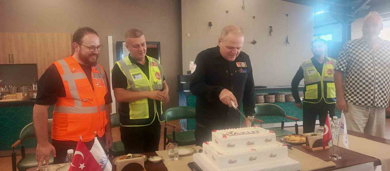 KUT 1. yılını kutladı