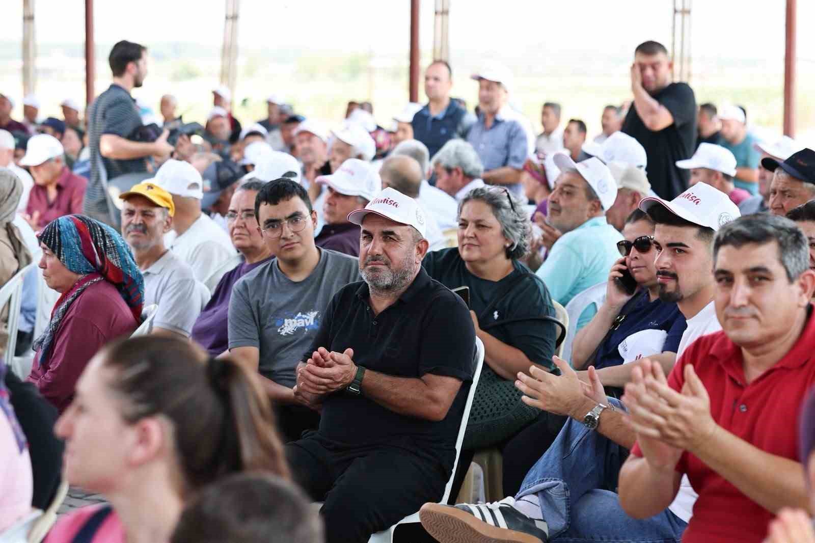 Manisa B&uuml;y&uuml;kşehir&rsquo;den Alaşehir&rsquo;e 13,2 milyon TL&rsquo;lik damla sulama desteği
