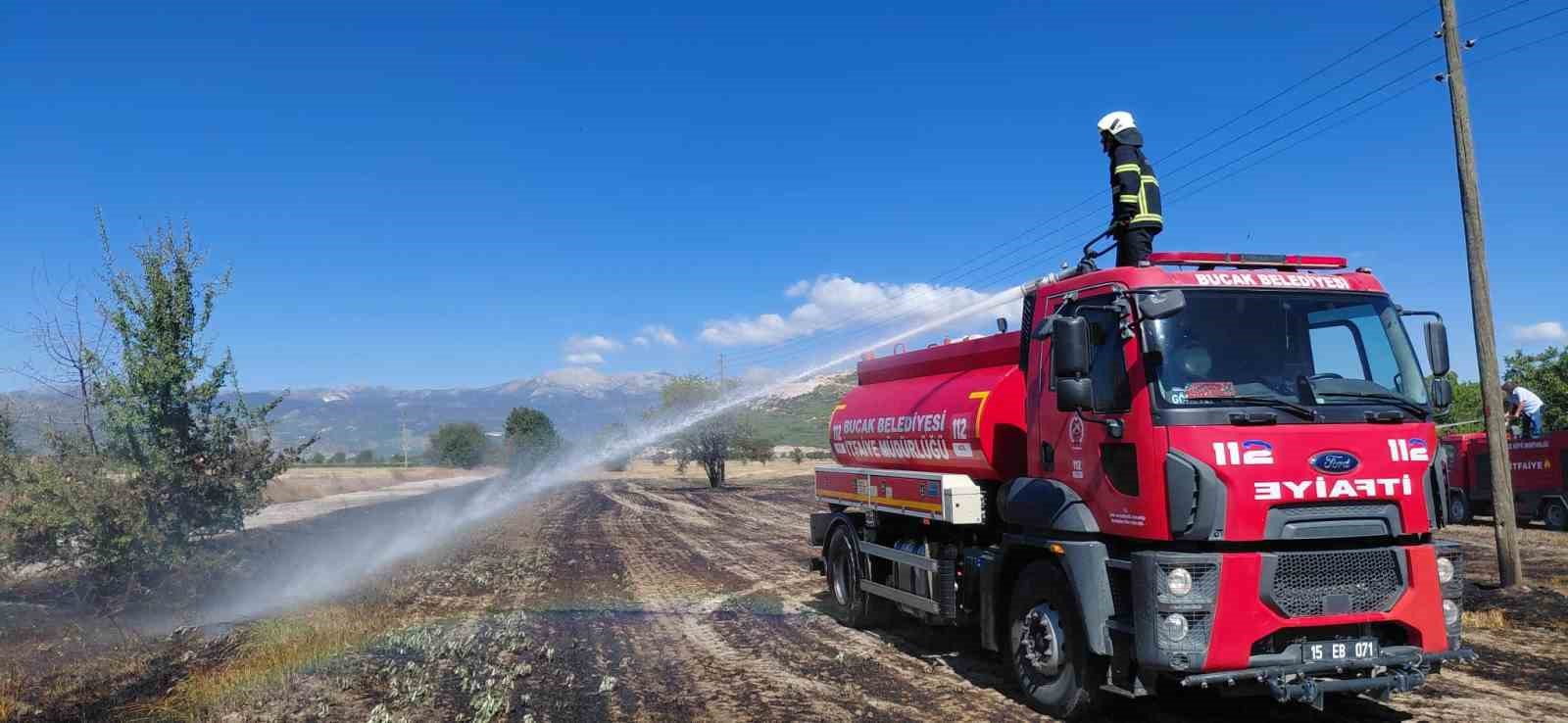 Burdur&rsquo;da tarım arazisi yangında k&uuml;le d&ouml;nd&uuml;