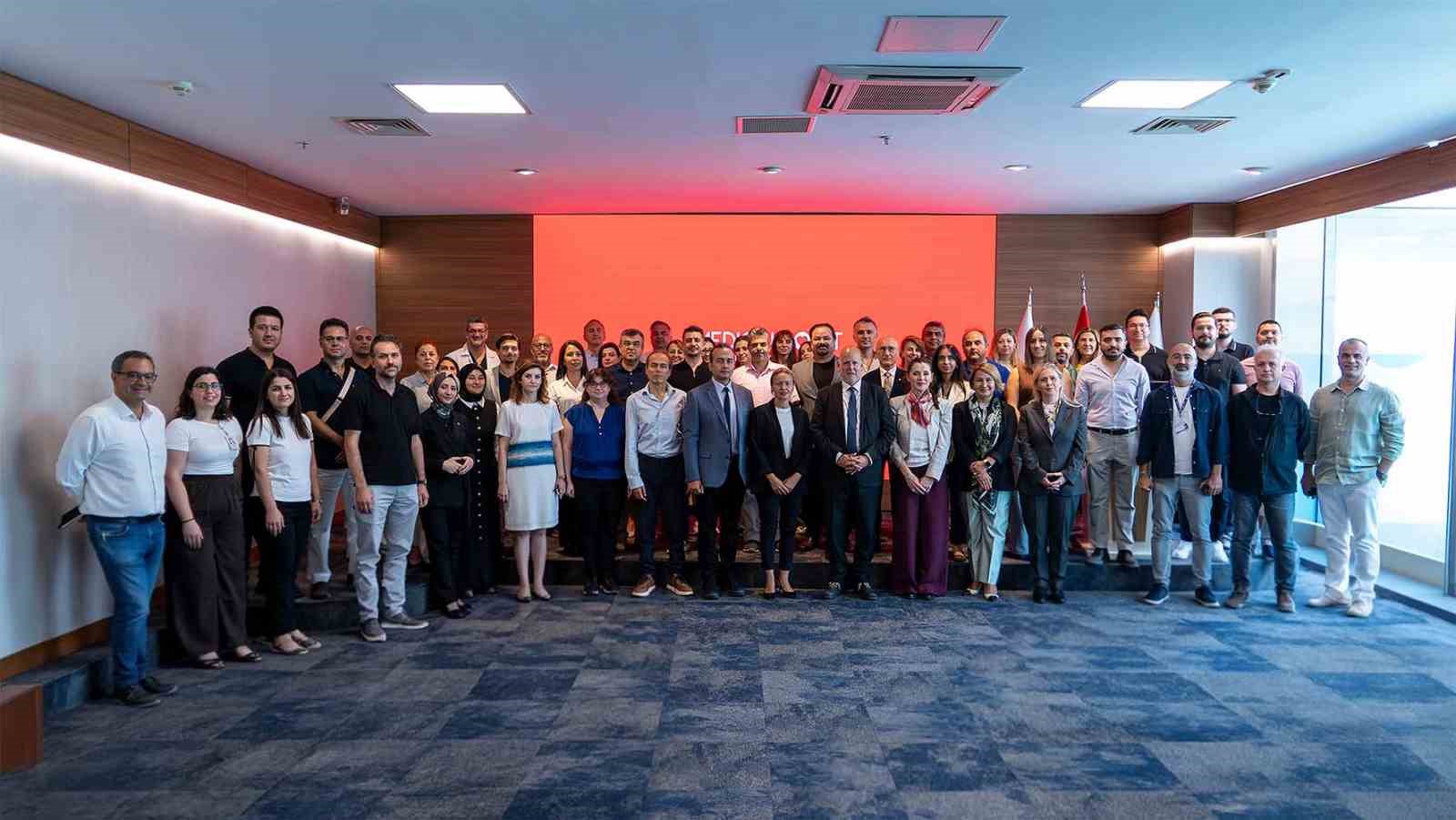 Sağlığın s&uuml;per beyni İzmir&rsquo;de kurulacak
