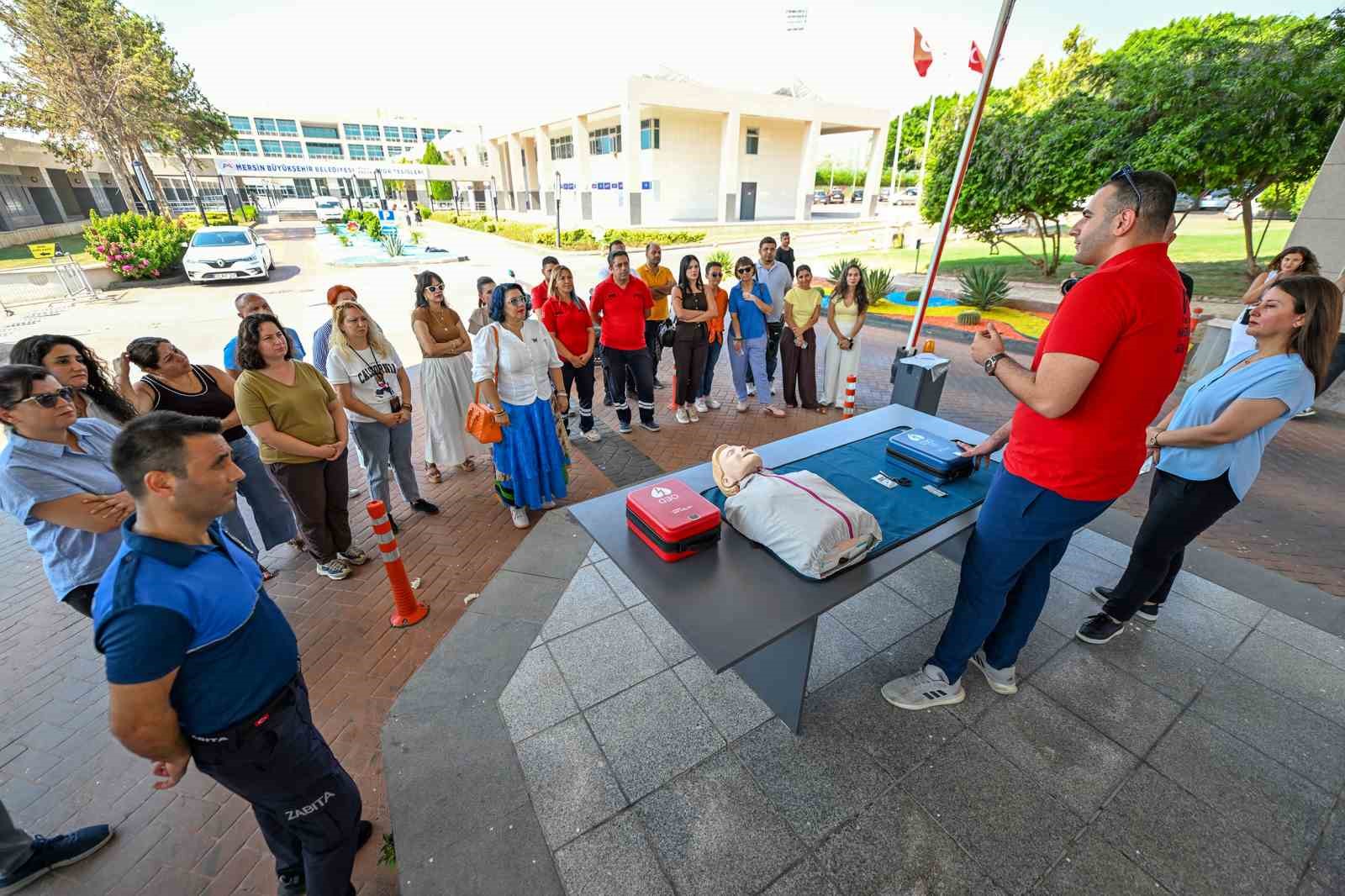 Mersin B&uuml;y&uuml;kşehir Belediyesi 6 noktaya OED cihazı yerleştirdi