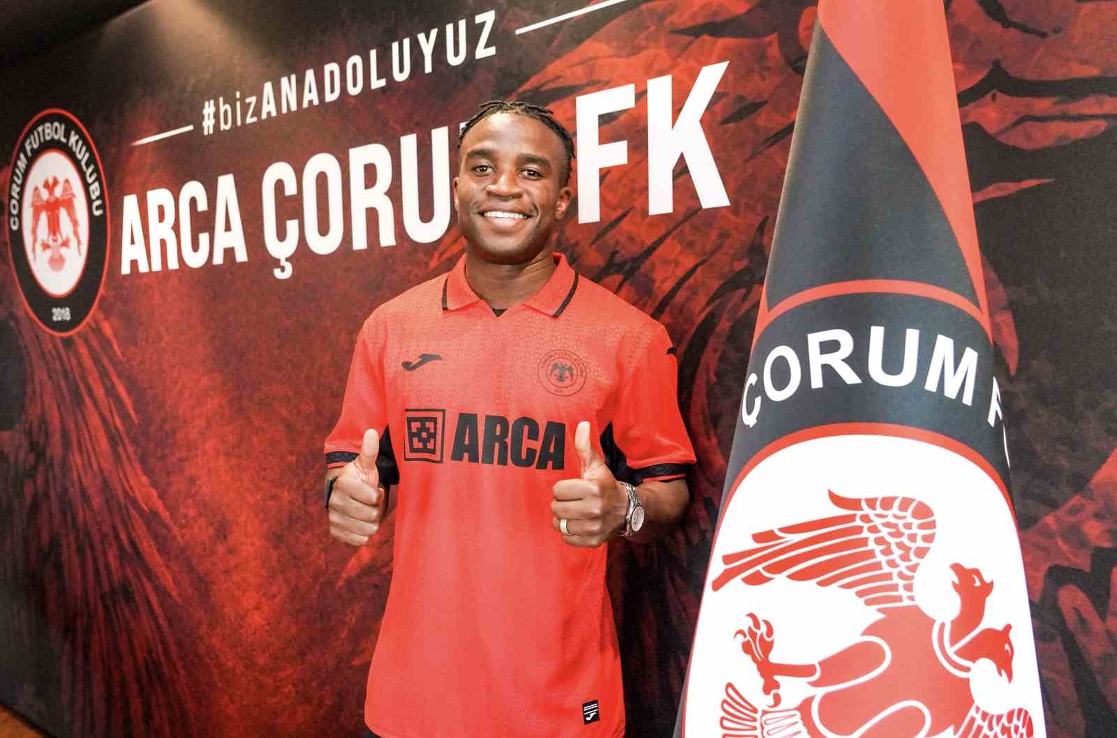 &Ccedil;orum FK, Youssoufa Moukoko&rsquo;yu renklerine bağladı