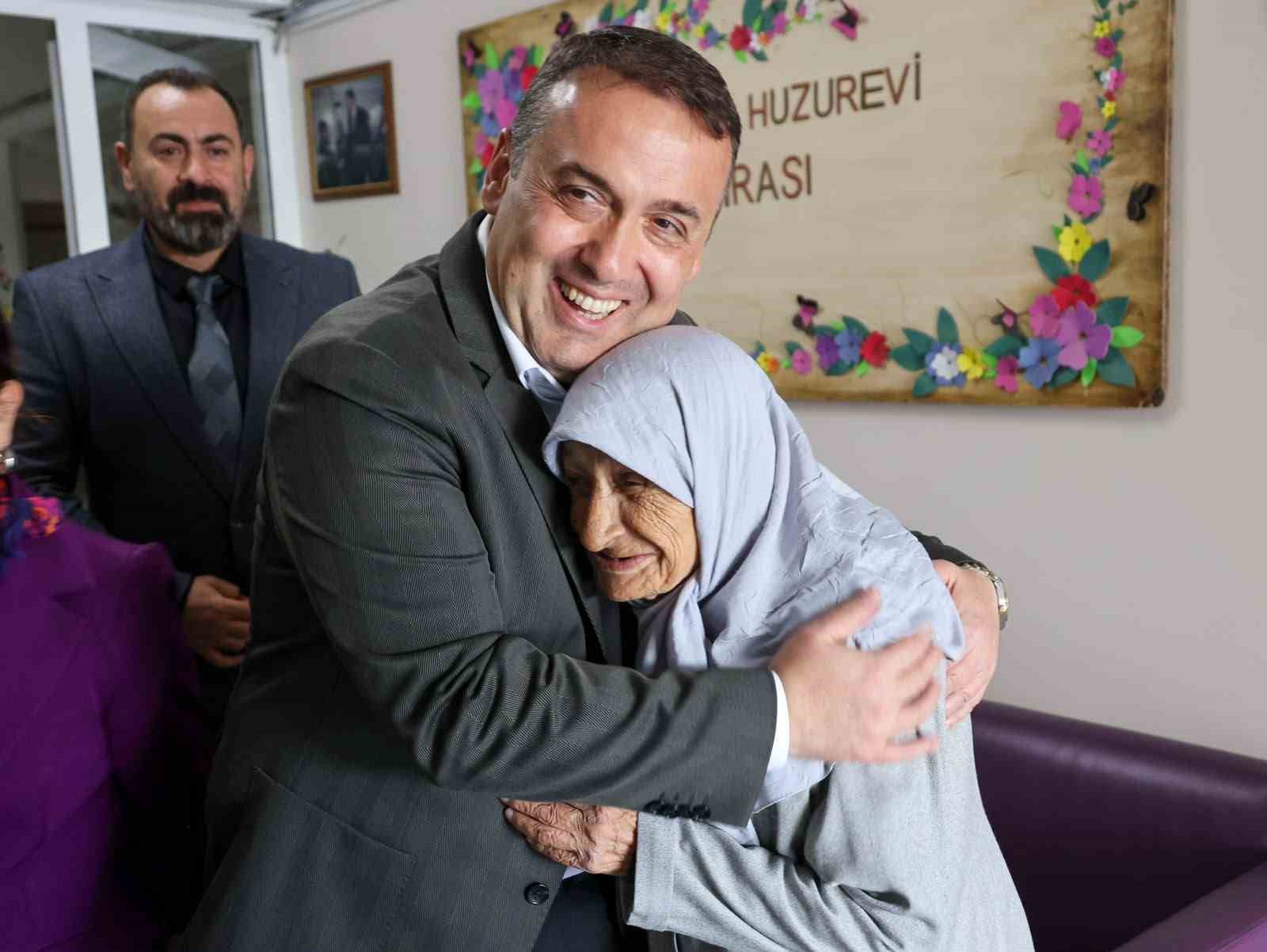 Bilecik&rsquo;te huzurevi sakinleri i&ccedil;in renkli etkinlik