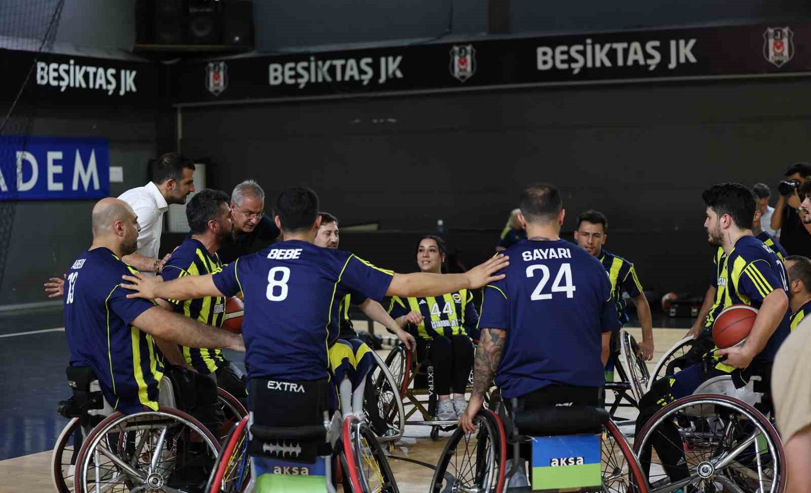 Tekerlekli Sandalye Basketbol S&uuml;per Ligi&rsquo;nde şampiyon Fenerbah&ccedil;e
