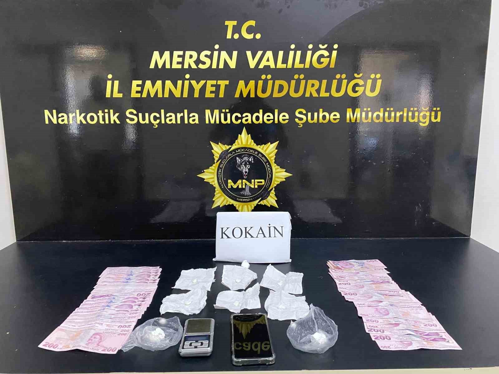 Mersin&rsquo;de uyuşturucu operasyonu 4 ş&uuml;pheli yakalandı