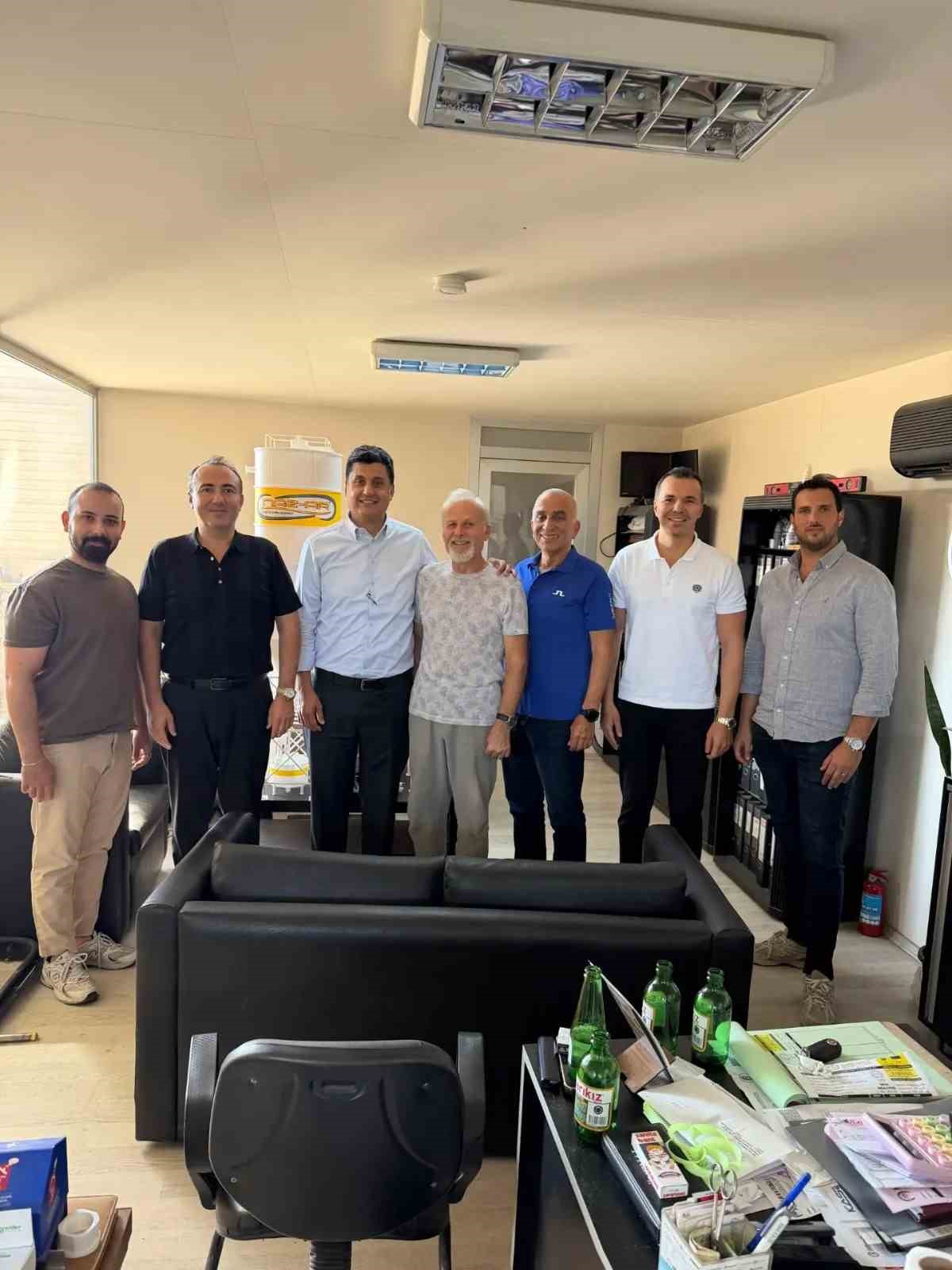 AYSO se&ccedil;imlerinde Mavi Liste&rsquo;ye destek a&ccedil;ıklaması