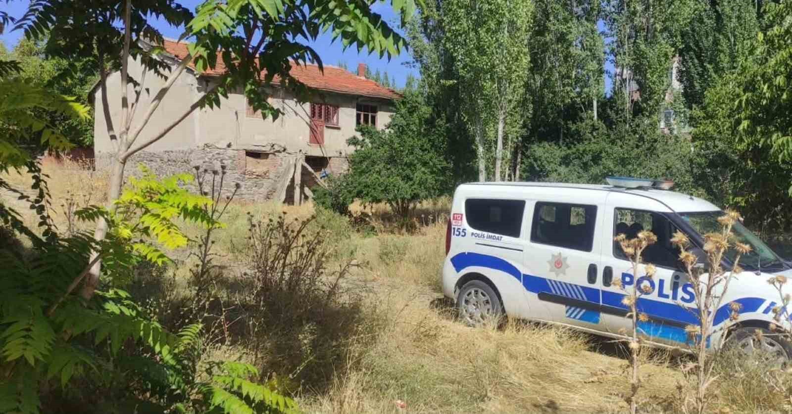 Sandıklı&rsquo;da metruk binalara y&ouml;nelik denetim
