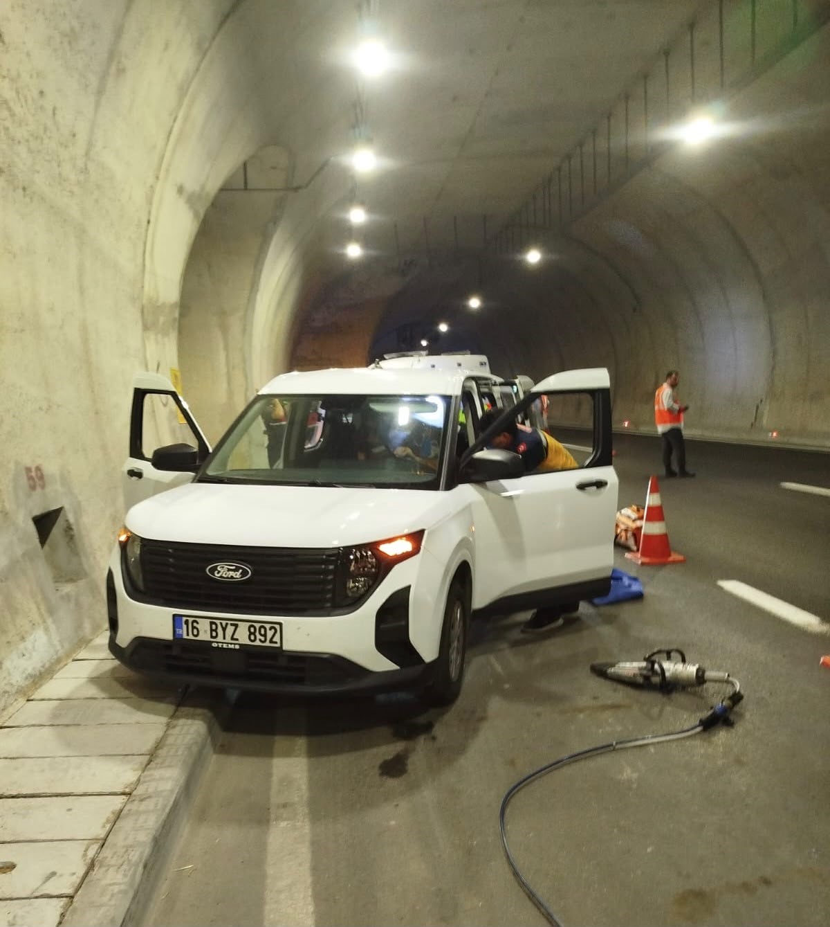 Assos T&uuml;neli&rsquo;nde trafik kazası tatbikatı