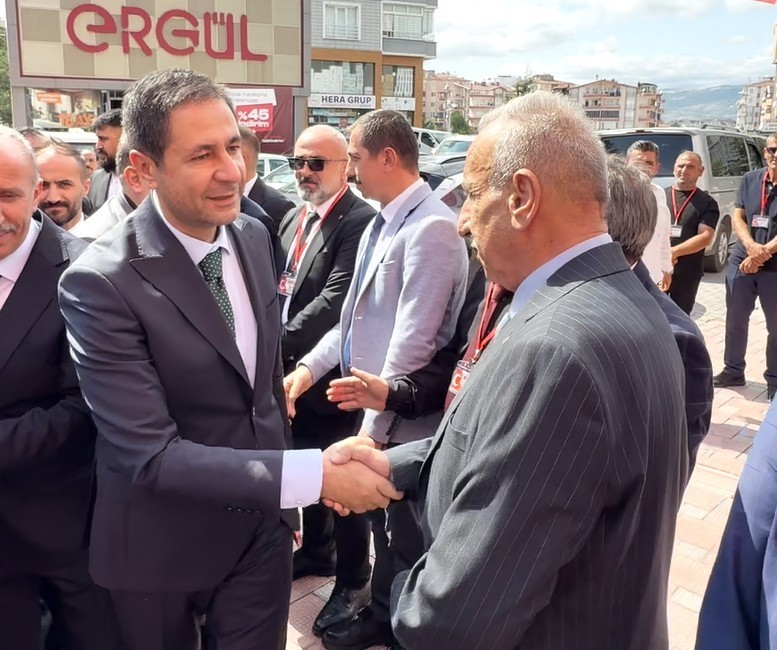 Y&uuml;cel Bulut&rsquo;tan Yavuz Ağıralioğlu a&ccedil;ıklaması