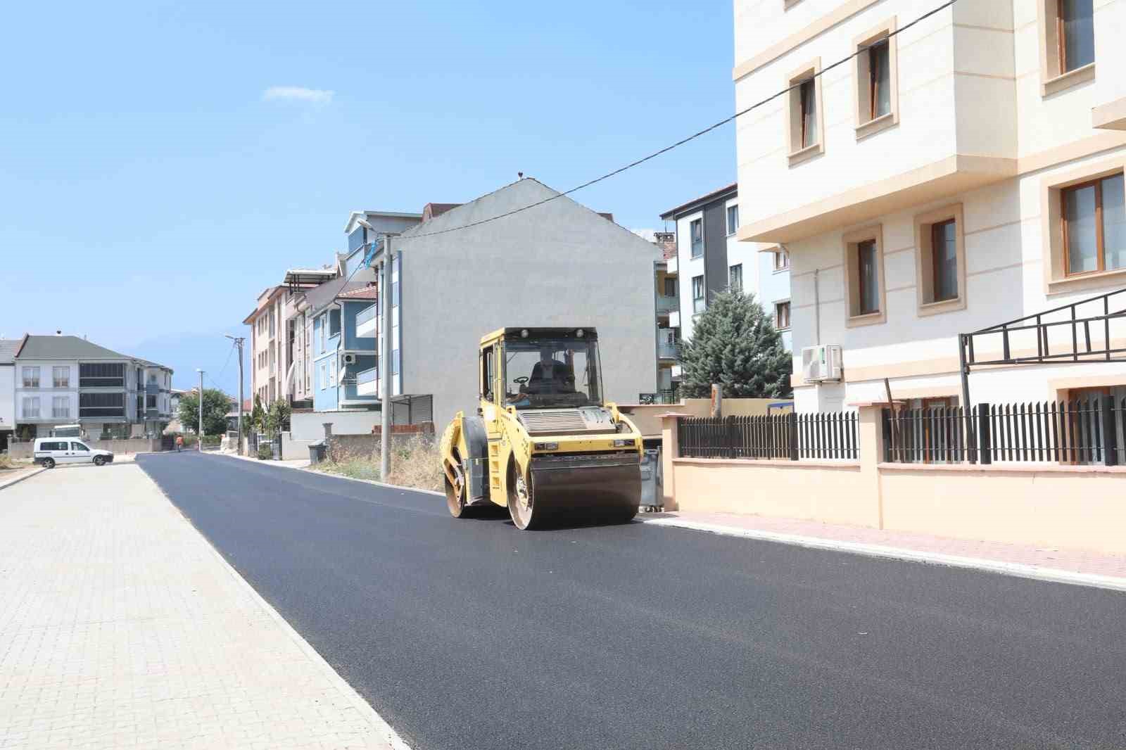 İneg&ouml;l Belediyesi&rsquo;nden yeni mahalleye 64 ara&ccedil;lık otopark