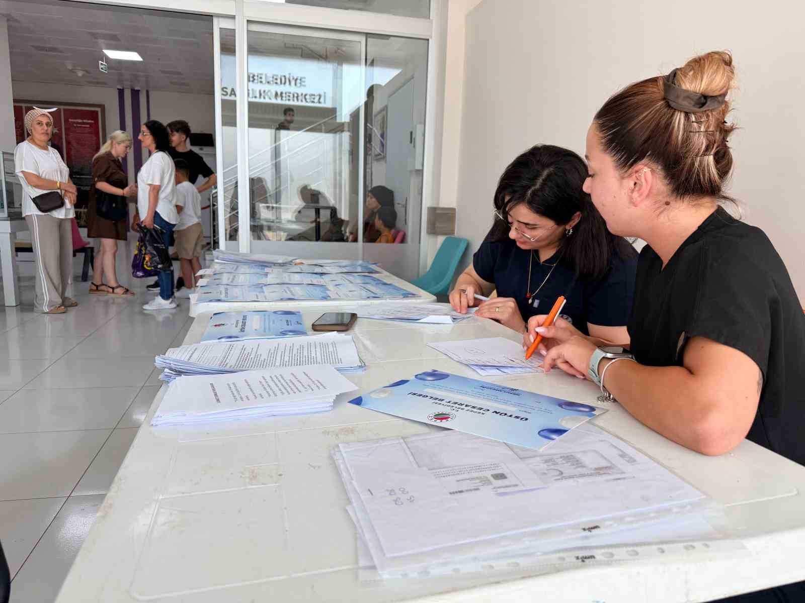 S&uuml;nnet olan &ccedil;ocukları "&Uuml;st&uuml;n Cesaret Belgesi&rsquo; ile &ouml;d&uuml;llendirildi
