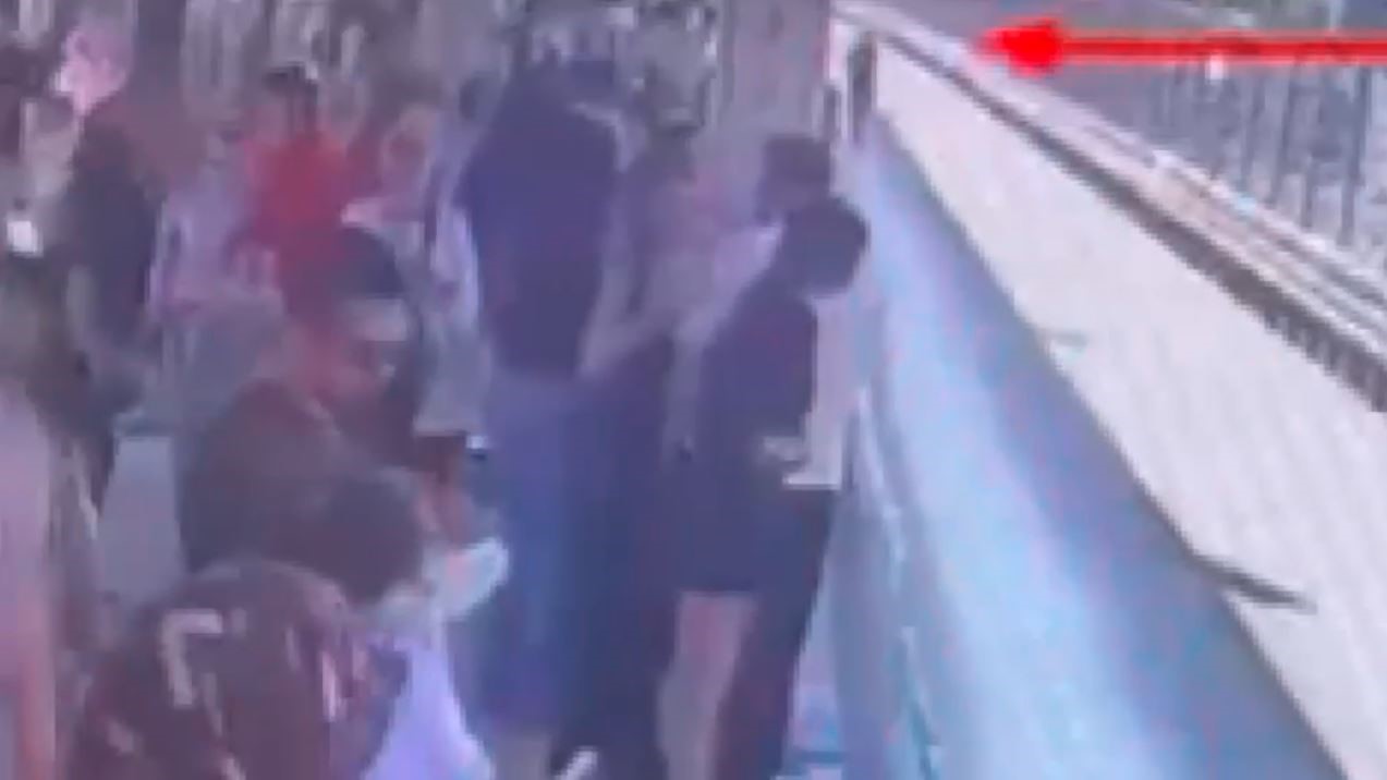 Esenyurt’ta gencin nişanlısının yanında öldürüldüğü olayın yeni görüntüleri ortaya çıktı
