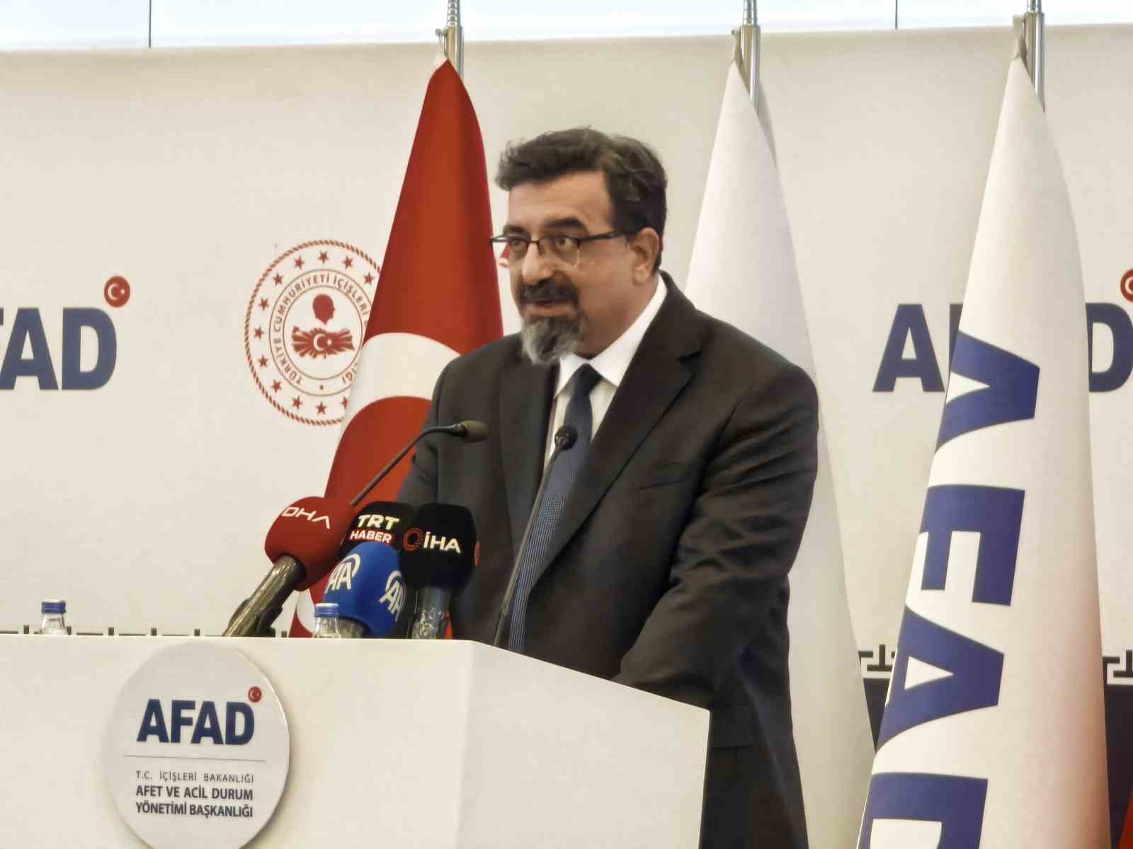 AFAD Deprem Dairesi Başkanı Akg&uuml;n: "Misyonumuz, sismoloji bilimi alanında katkı vermektir"