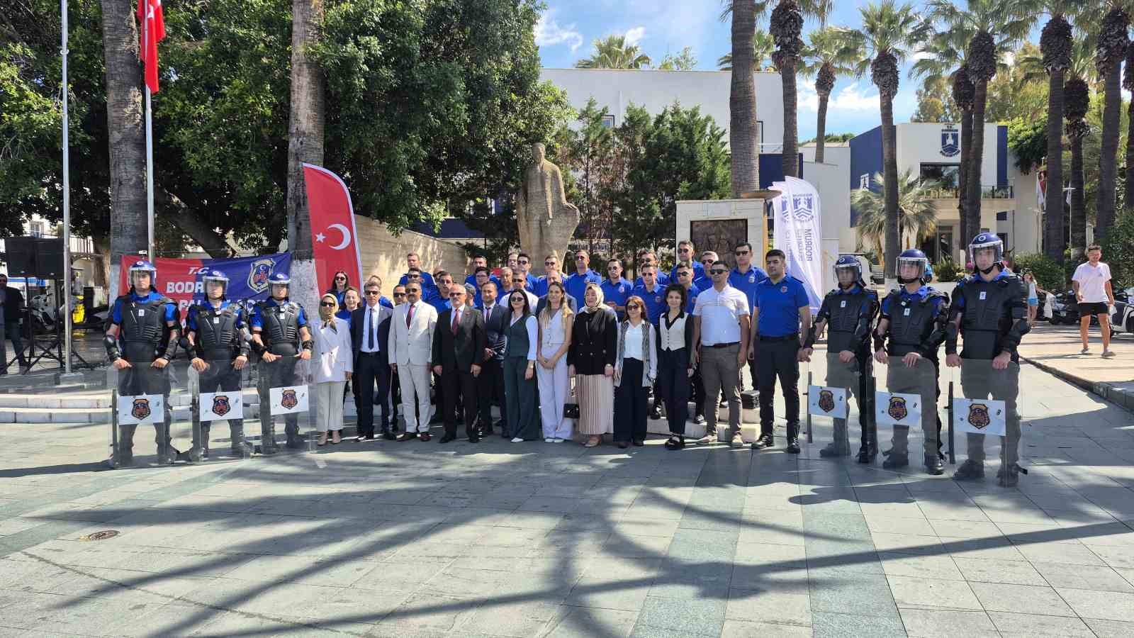 Ceza İnfaz Personeli G&uuml;n&uuml; Bodrum&rsquo;da kutlandı