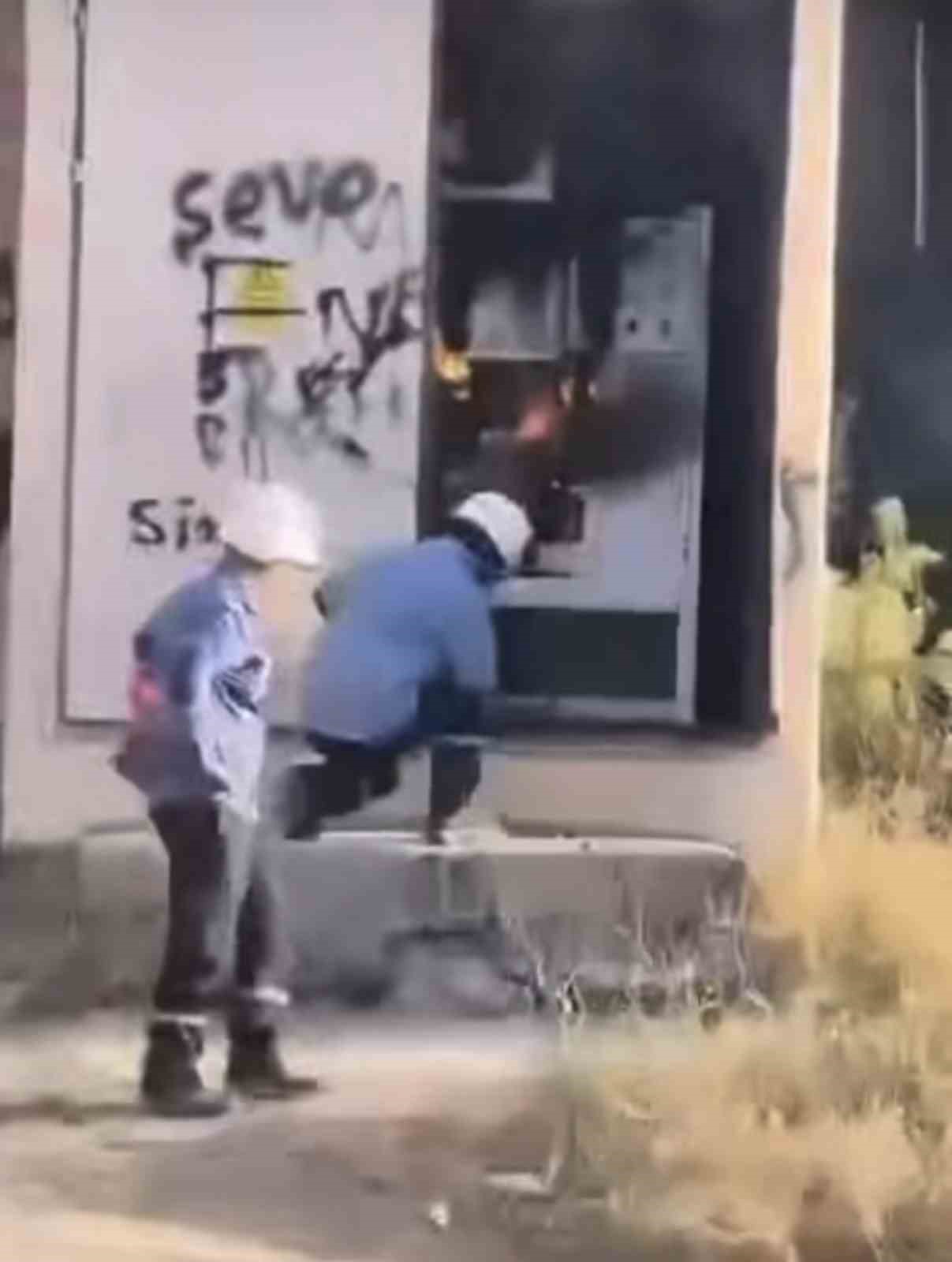 Bursa&rsquo;da trafo yangını