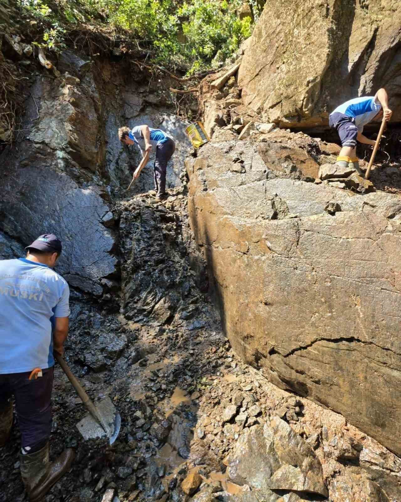 Seydikemer&rsquo;de su kaynakları yenilendi