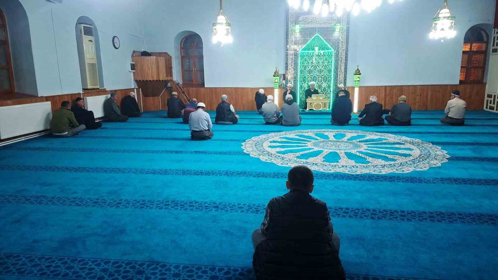 Hisarcık’ta Mevlid-i Nebi’ye özel Kur’an-ı Kerim ziyafeti